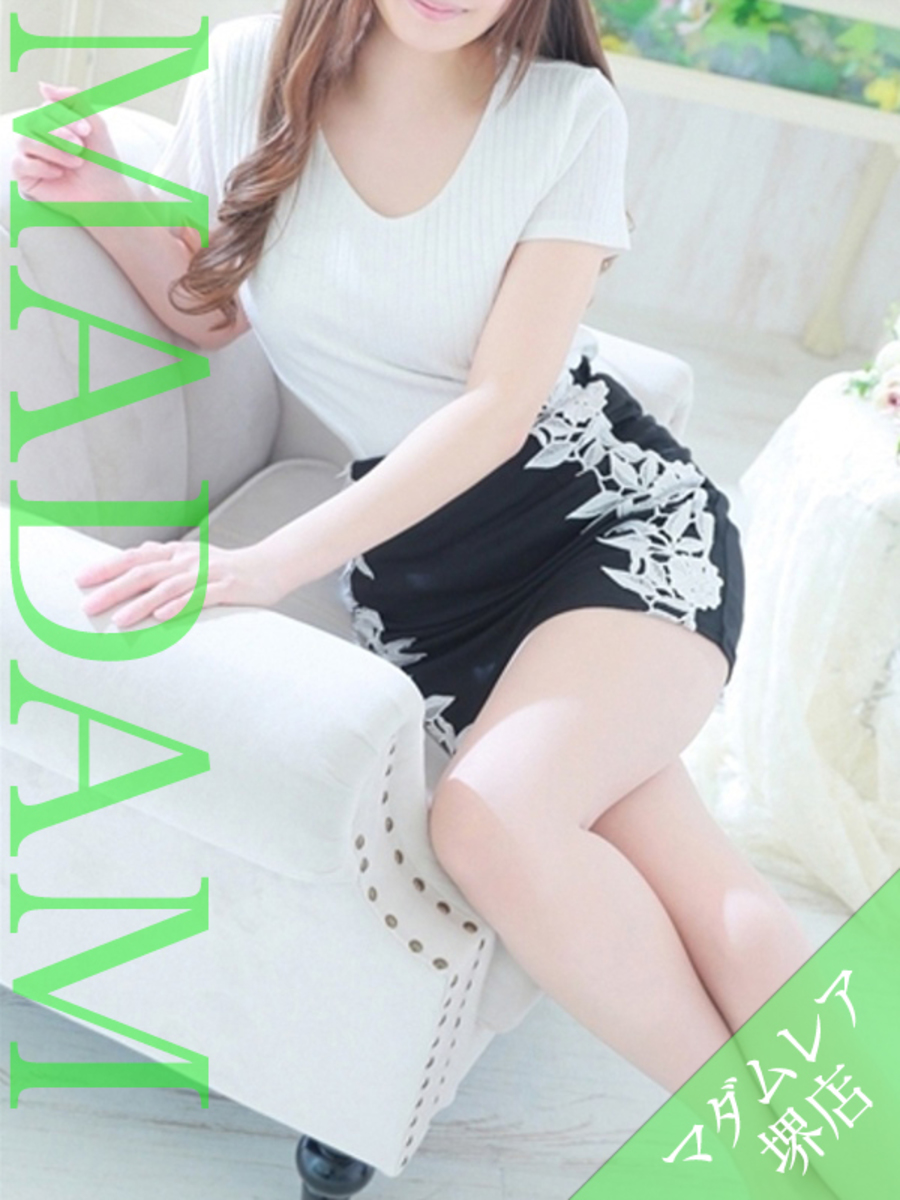 月島みい(32)