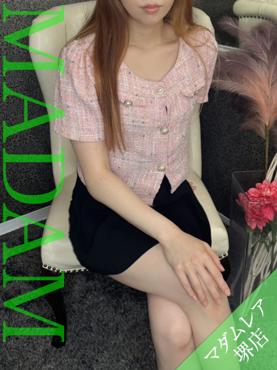 新木かなこ(30)