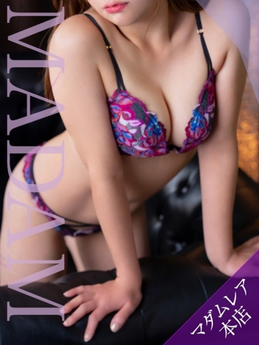サリナ(35)